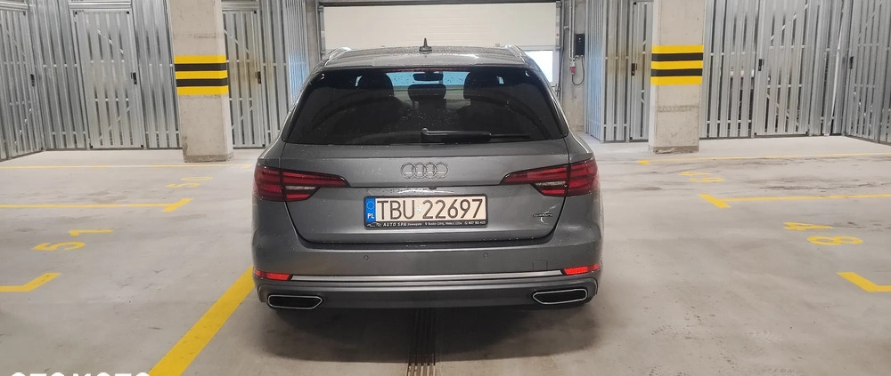Audi A4 cena 104900 przebieg: 132700, rok produkcji 2019 z Kańczuga małe 121